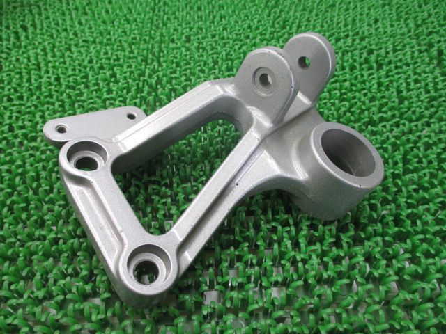 GPZ400R タンデムステップホルダー 左 35011-1242 在庫有 即納 カワサキ 純正 新品 バイク 部品 車検 Genuine GPZ600R