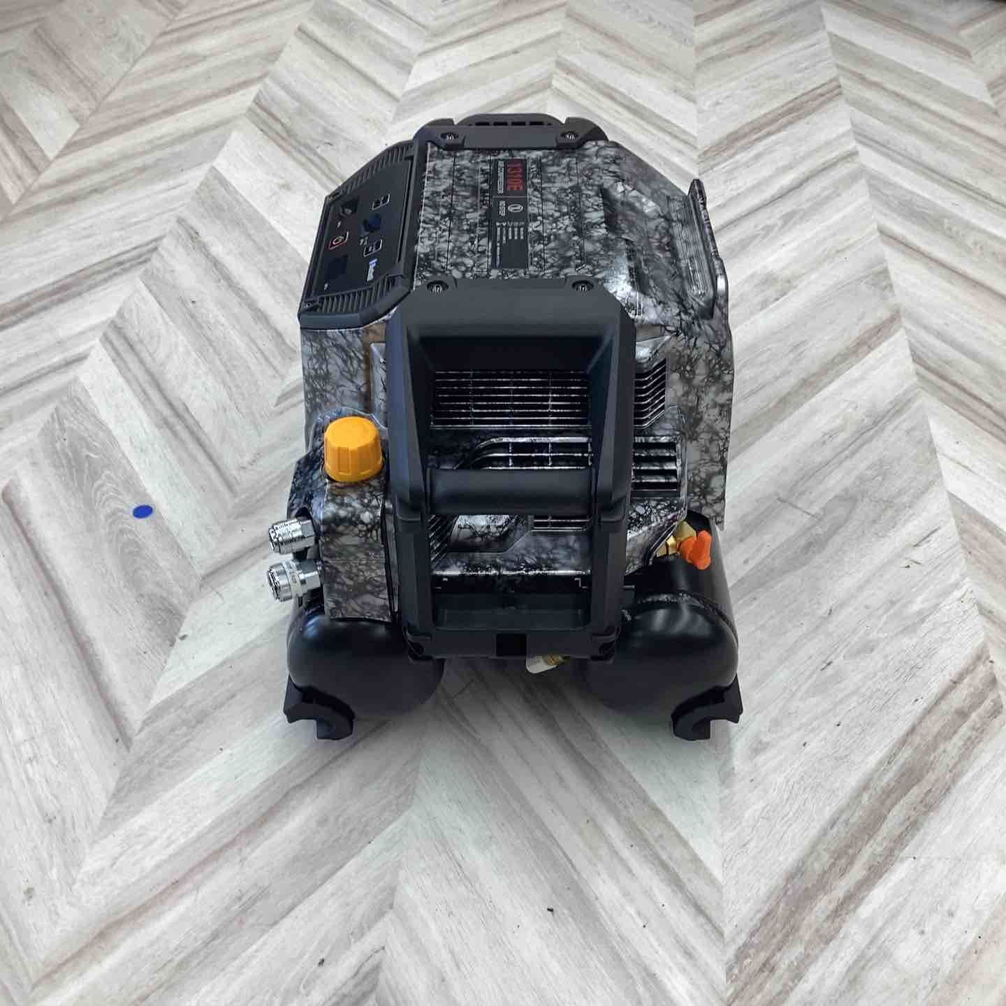 エアコンプレッサー AK-HL1310E_ガイアシルバー