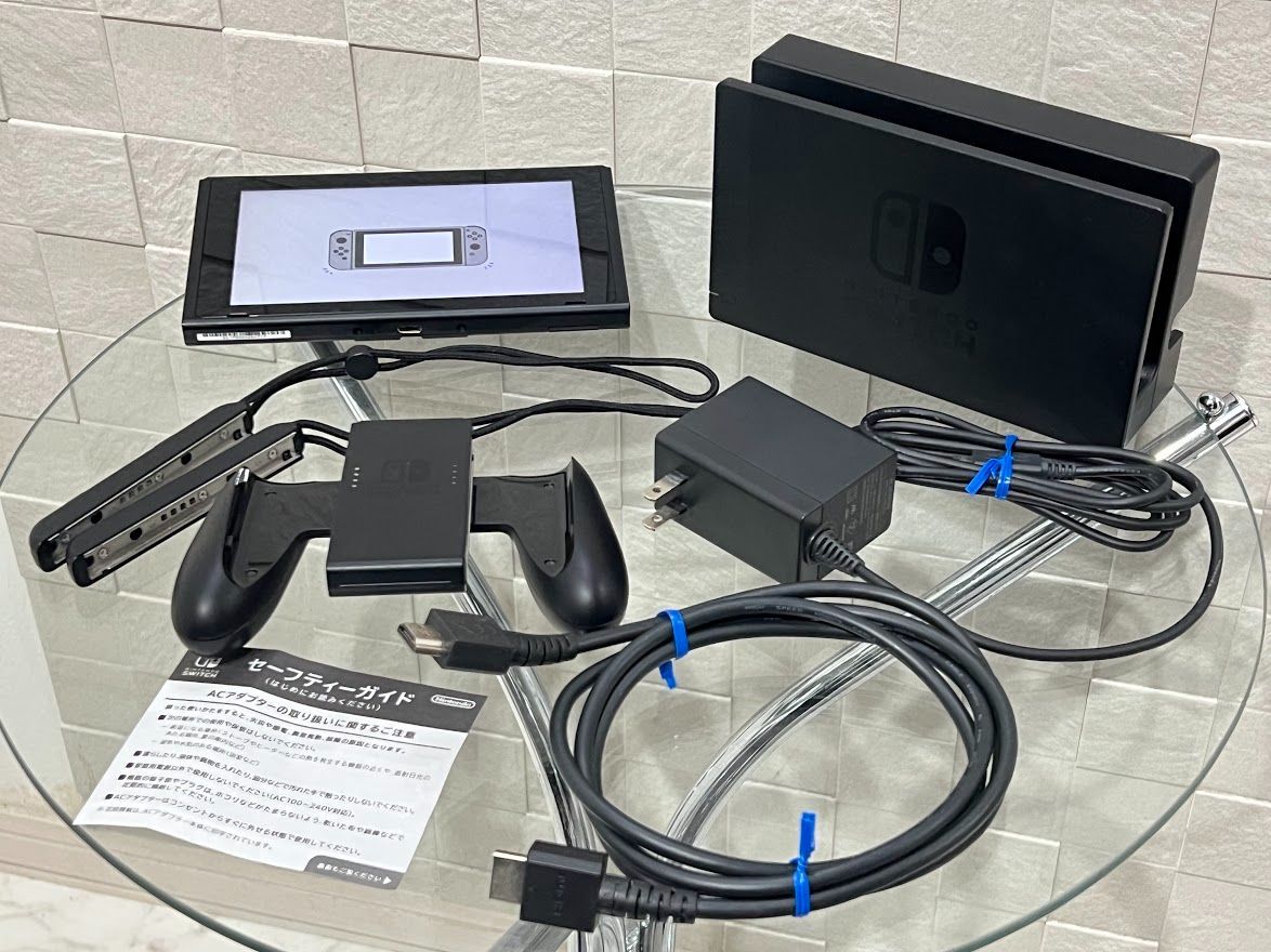 Nintendo　Switch　本体セット　動作確認済みジョイコン欠品 Nintendo Switch 本体セット 動作確認済みジョイコン欠品