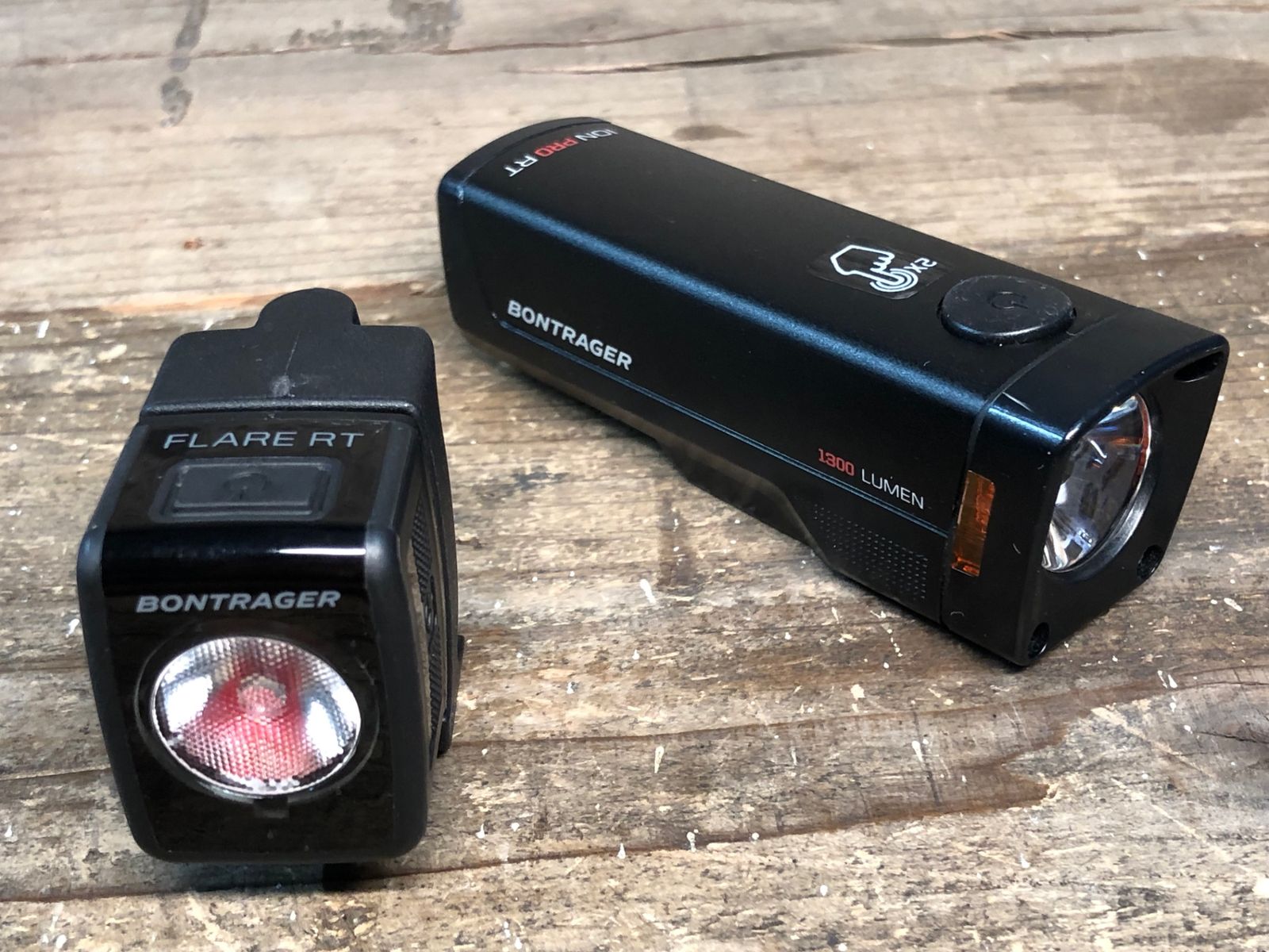 IO971 ボントレガー BONTRAGER ION PRO RT 1300| Flare RT 前後ライトセット 点灯 済み