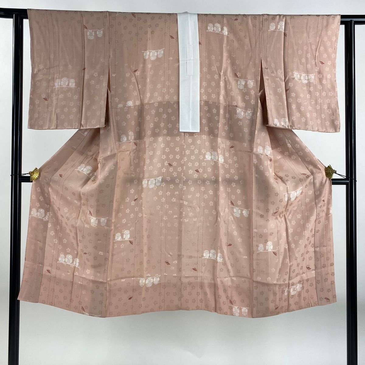 長襦袢 身丈122.5cm 裄丈61cm S フクロウ 桜 ピンク 正絹 秀品