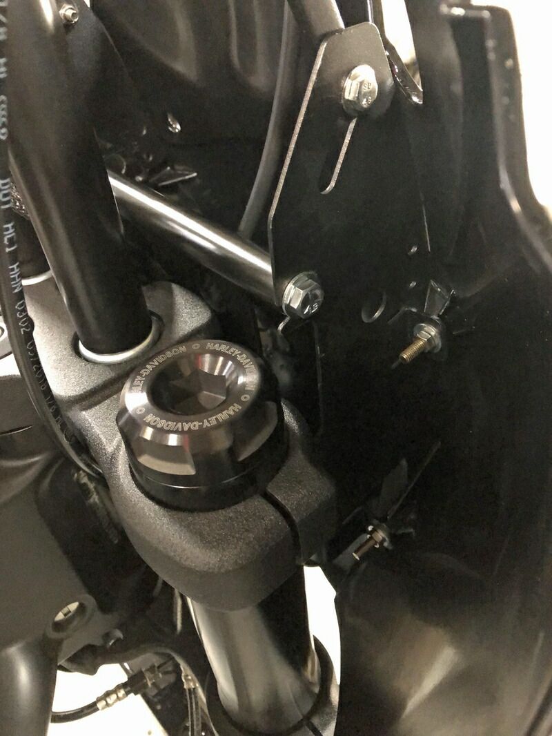 T-スポーツフェアリング マウンティングブラケット 2018年以降FXFB S LAWEED_CL