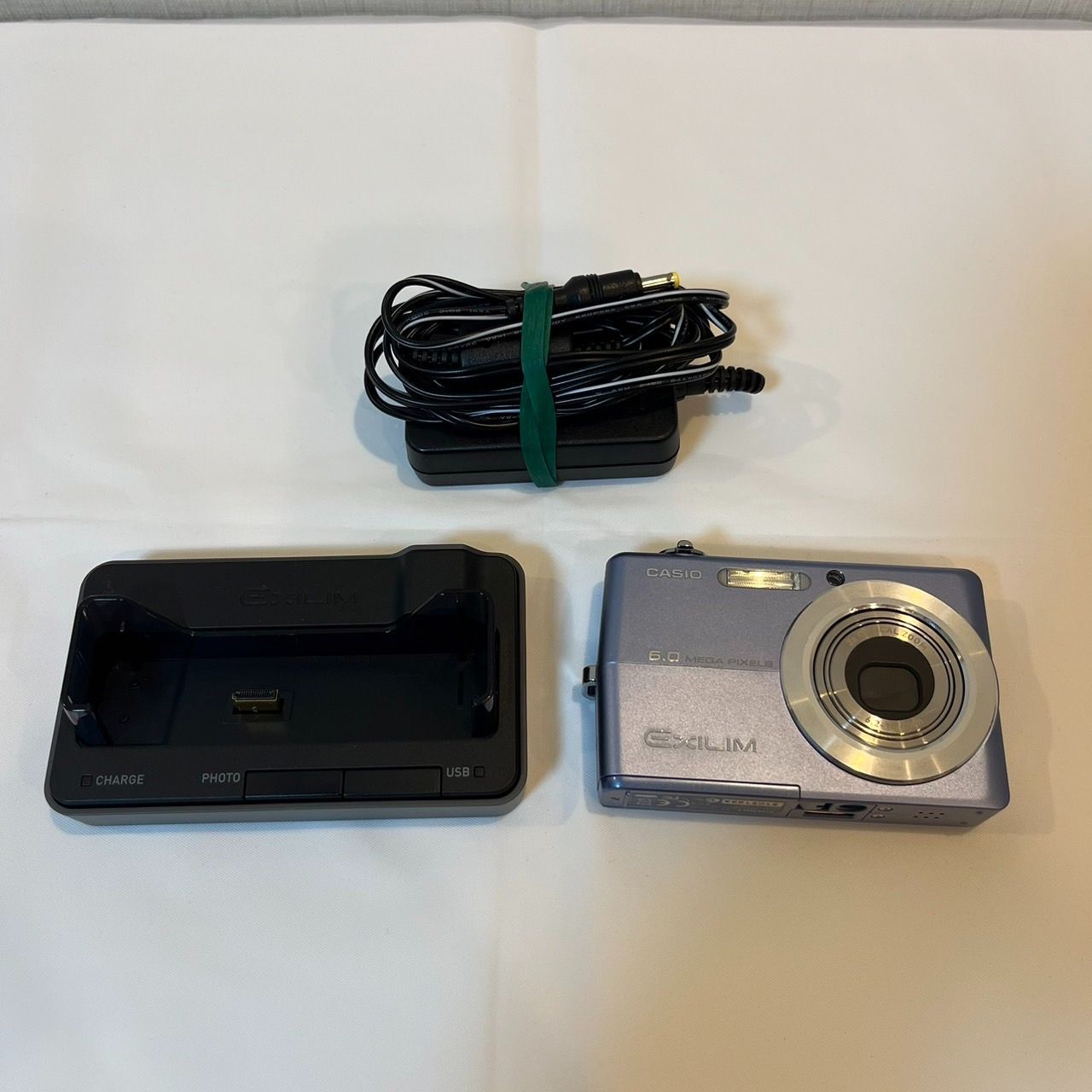 CASIO EXILIM EX-Z600 ブルー デジタルカメラ コンデジ - メルカリ