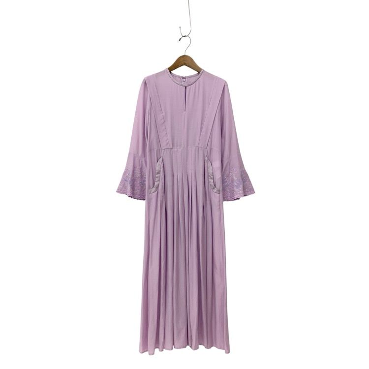 マメクロゴウチ　ボタニカルワンピース　17aw Mame Kurogouchi マメクロゴウチ Botanical Embroidery Dress
