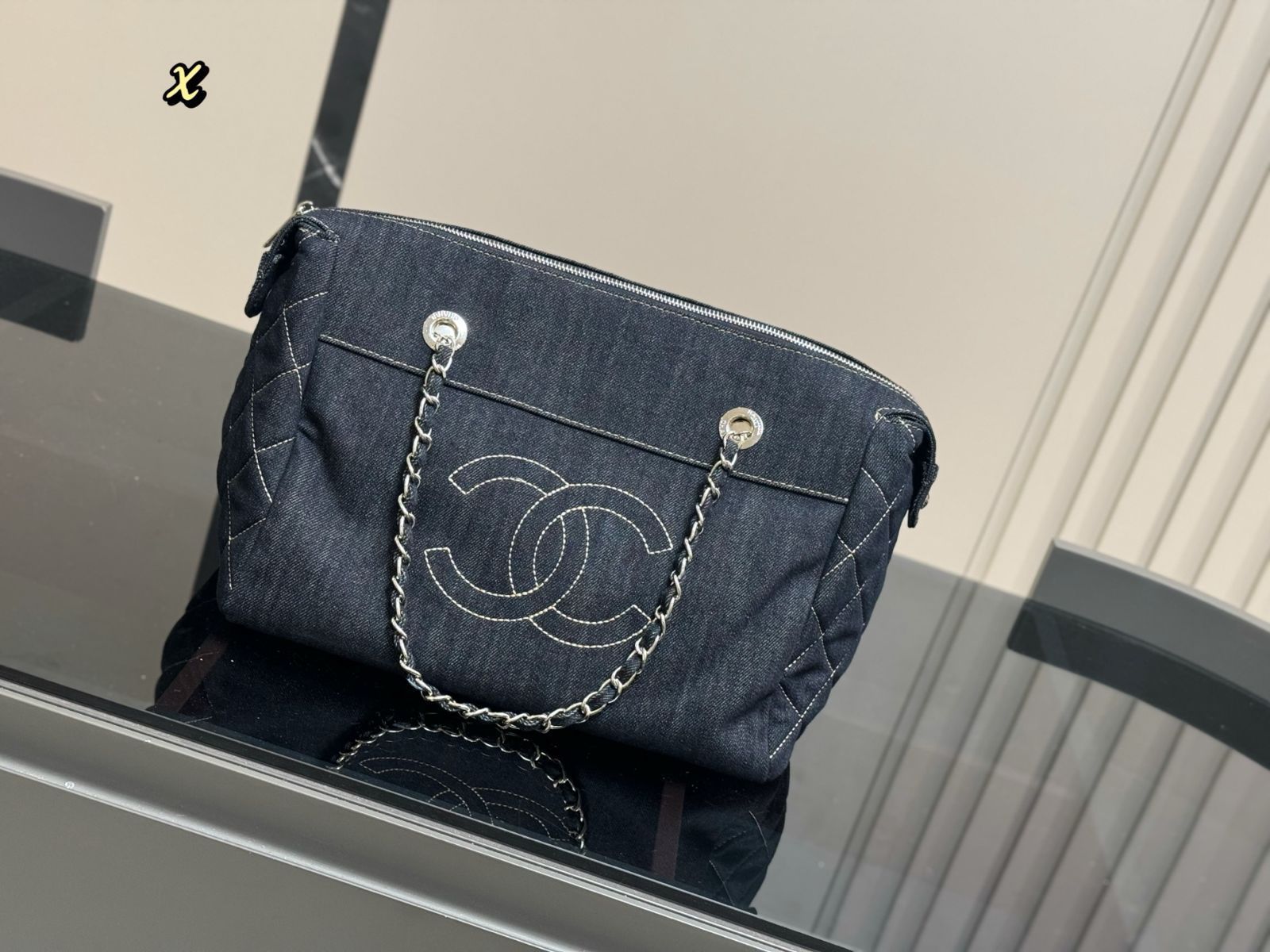 今日特価】Chanel デニム チェーン アンダーアームバッグ～送料