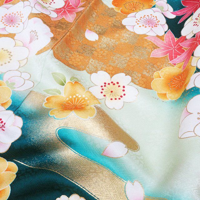 振袖 着物 中古 金駒刺繍 花模様 桜 菊 牡丹 流水 トール A1205