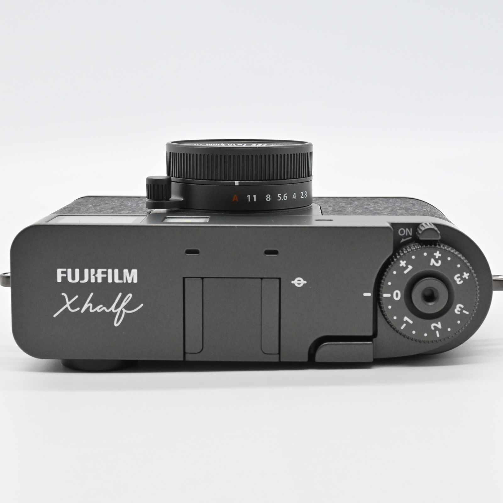 正規品販売！ X ☆ほぼ新品☆FUJIFILM half メルカリ - チャコールシルバー X-HF1 デジタルカメラ
