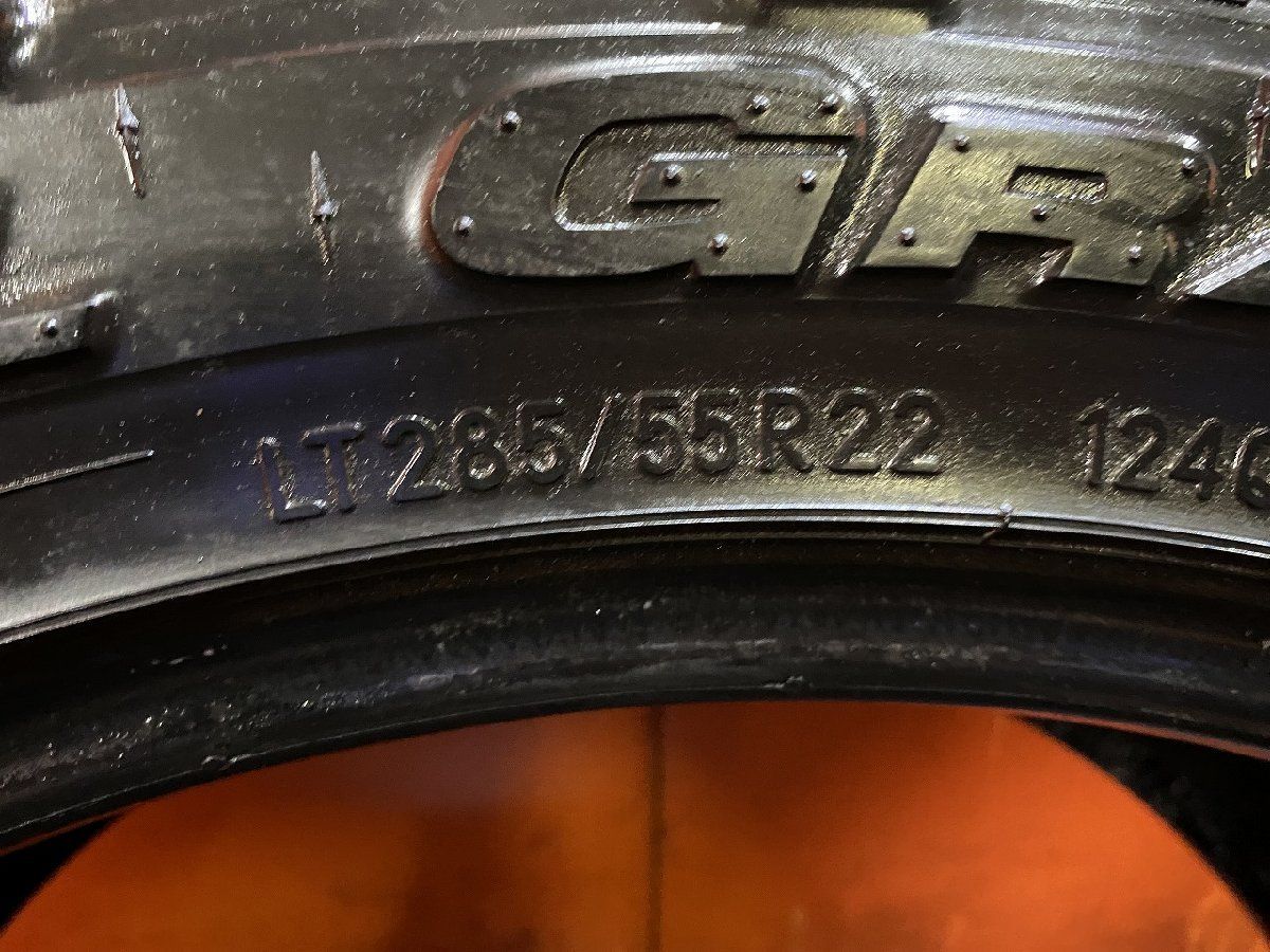 車 【未走行に近い】NITTO TRAIL GRAPPLER LT285/55R22 22インチ 夏 