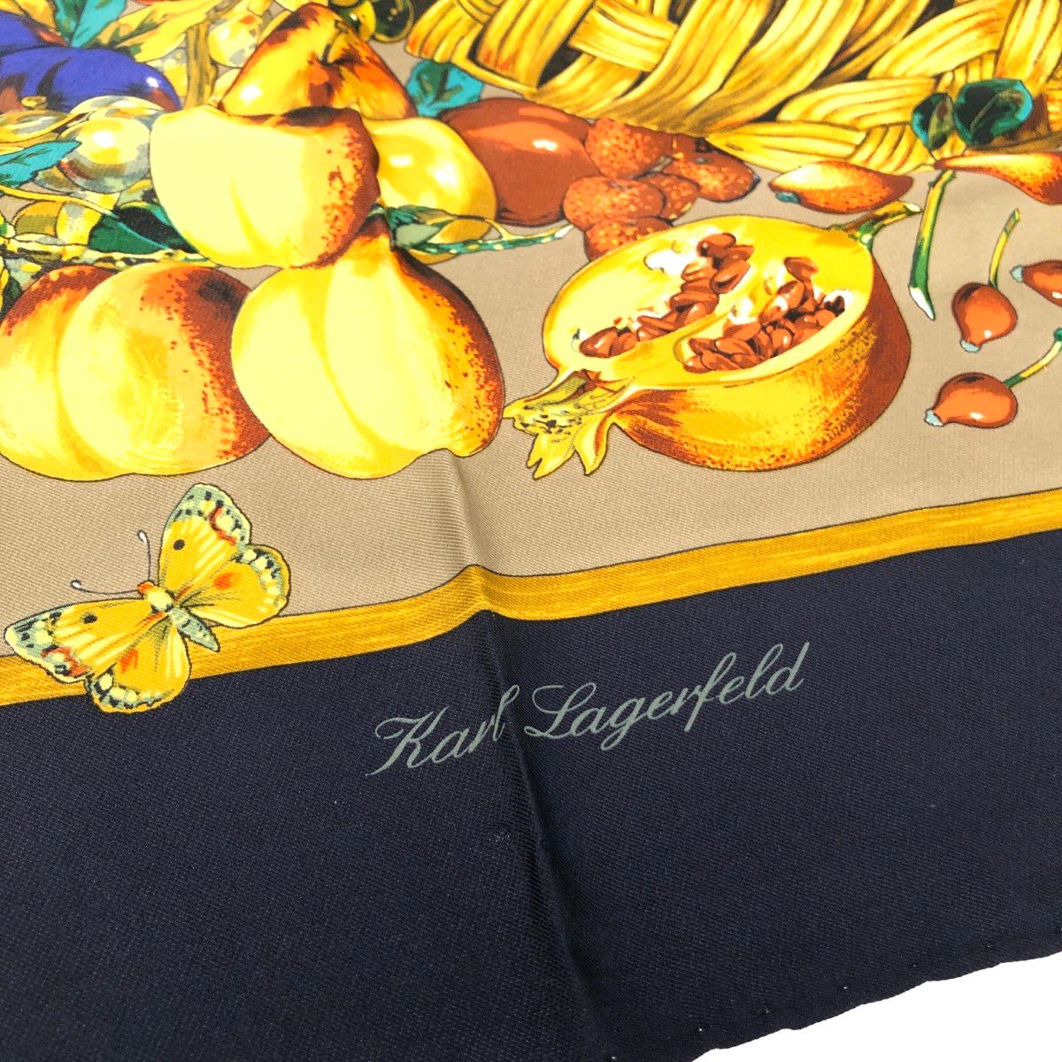 KARL LAGERFELD カールラガーフェルド スカーフ フルーツ柄 シルク100