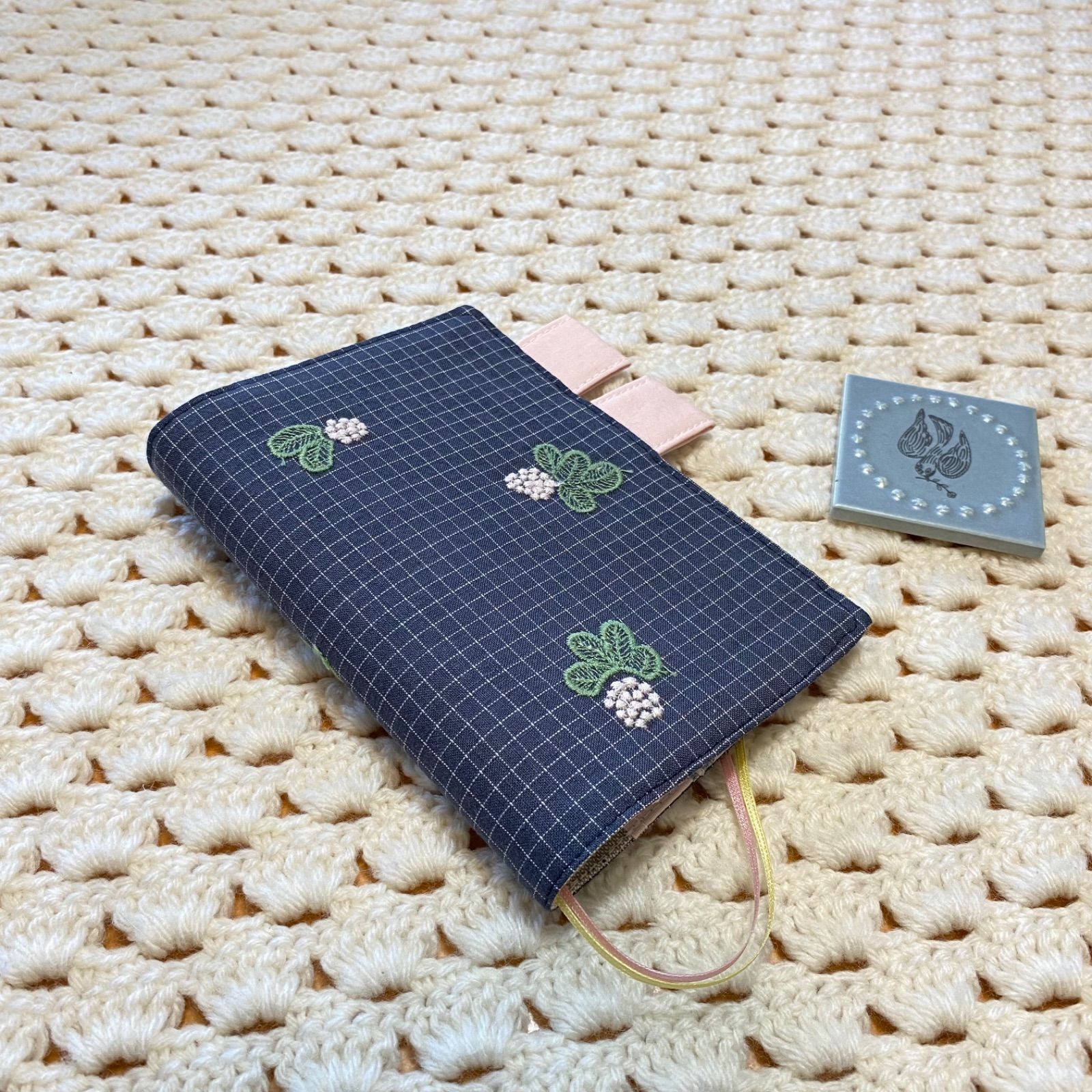 ほぼ日手帳 カバー（オリジナル）ミナペルホネン choucho navy おぞまし