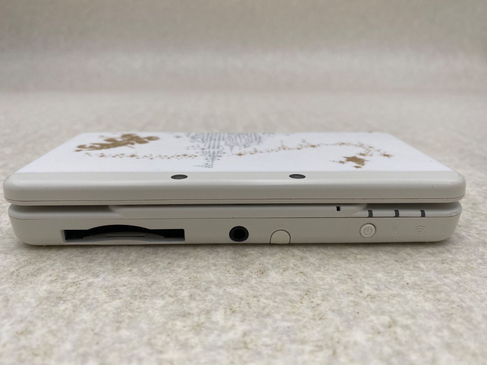 Newニンテンドー3DS ディズニー マジックキャッスル マイ ハッピー ライフ２同梱パック UP786_INFO