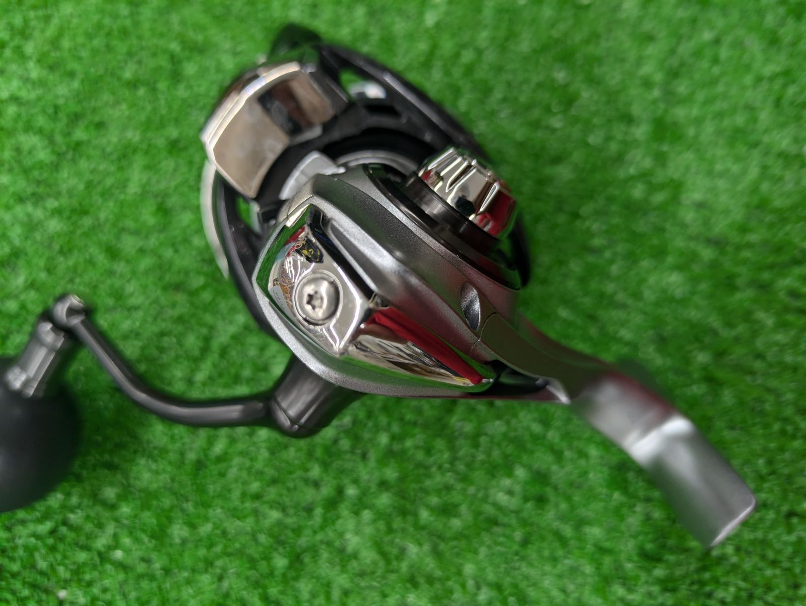 18カルディアLT5000D-CXH 極美品】ダイワ 18カルディア LT5000D-CXH