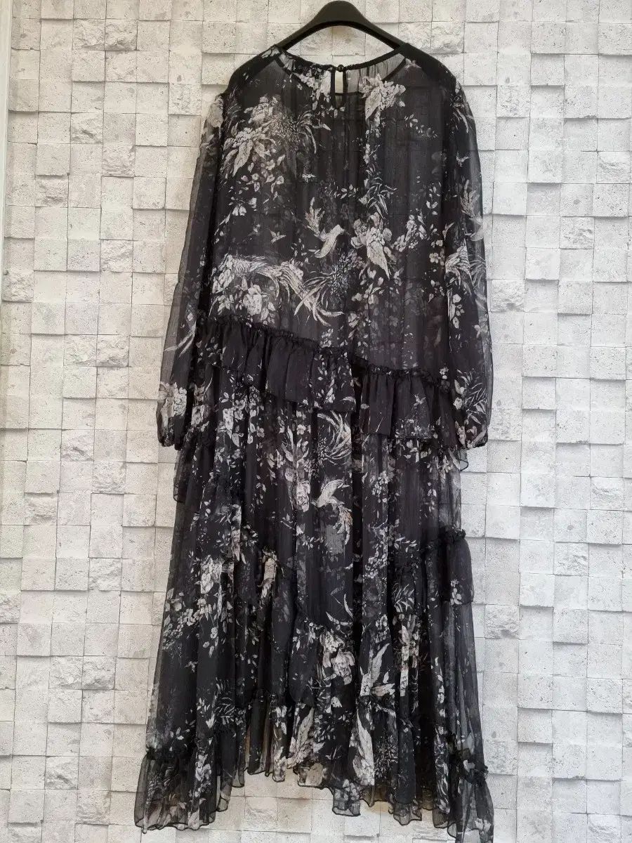 シフォン 黒