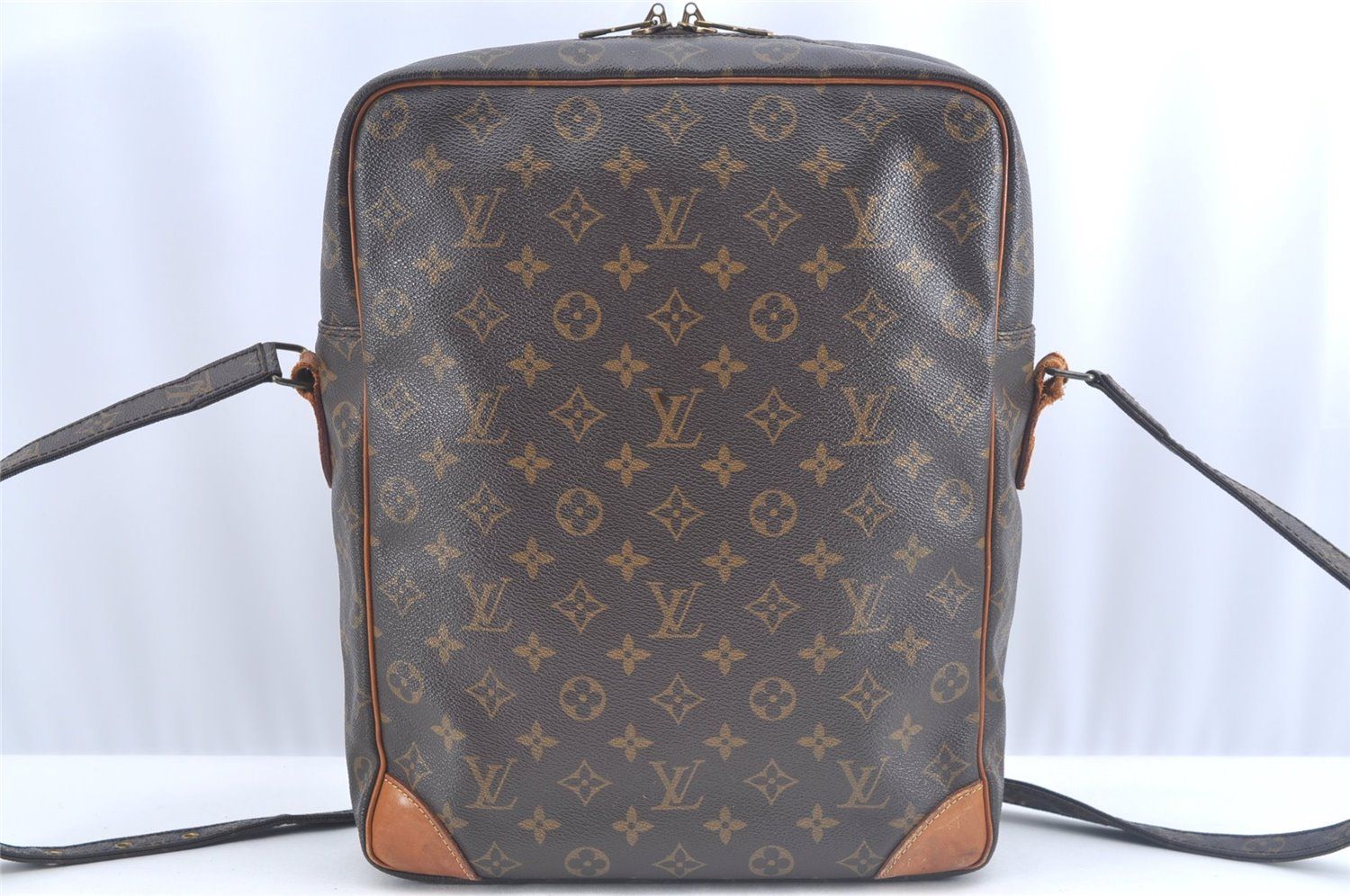 LOUIS VUITTON ルイ・ヴィトン ショルダーバッグ - メルカリ