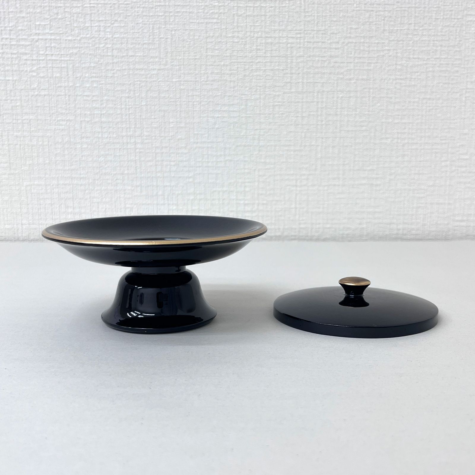 アウトレット 利休型茶台 4寸 茶托 フタ付き フチ金 茶台 茶卓 茶道 法事 法要 仏具