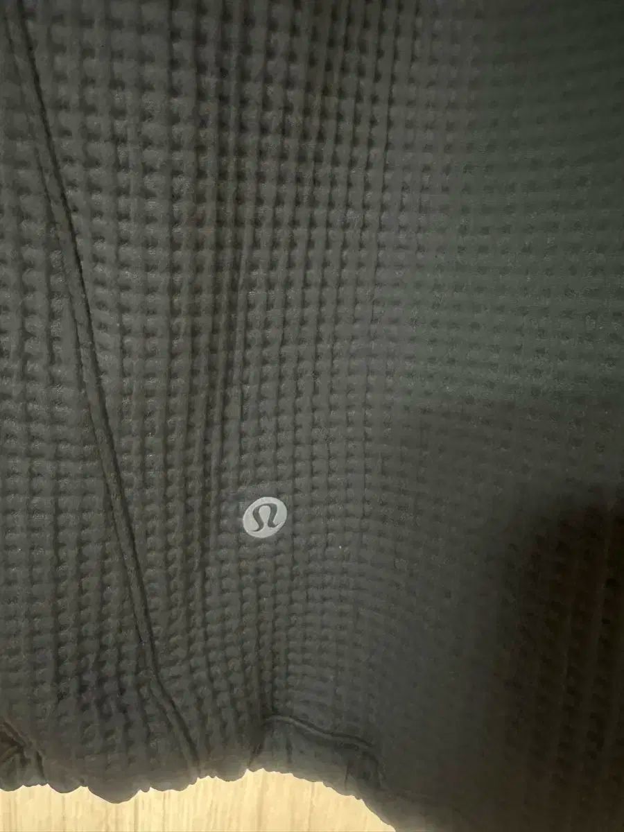 代引OK！ ルルレモン フルジップアップ ベスト サイズL フレッシュな