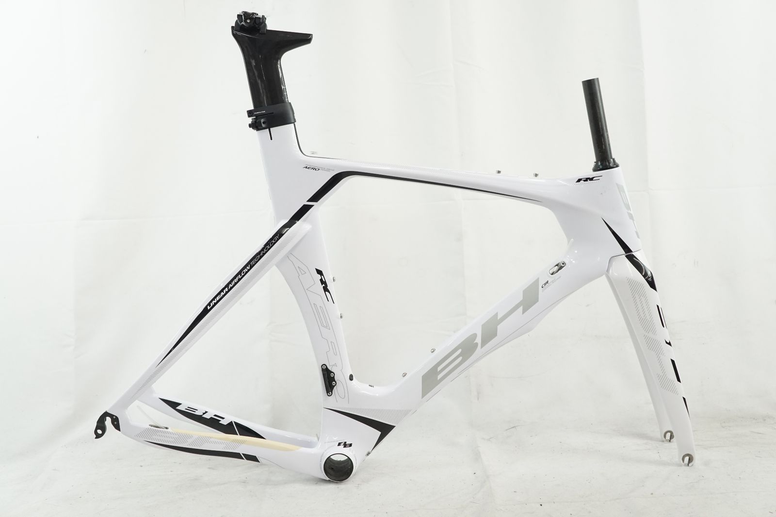 BH AERO LIGHT フレームセット | カンザキのブログ