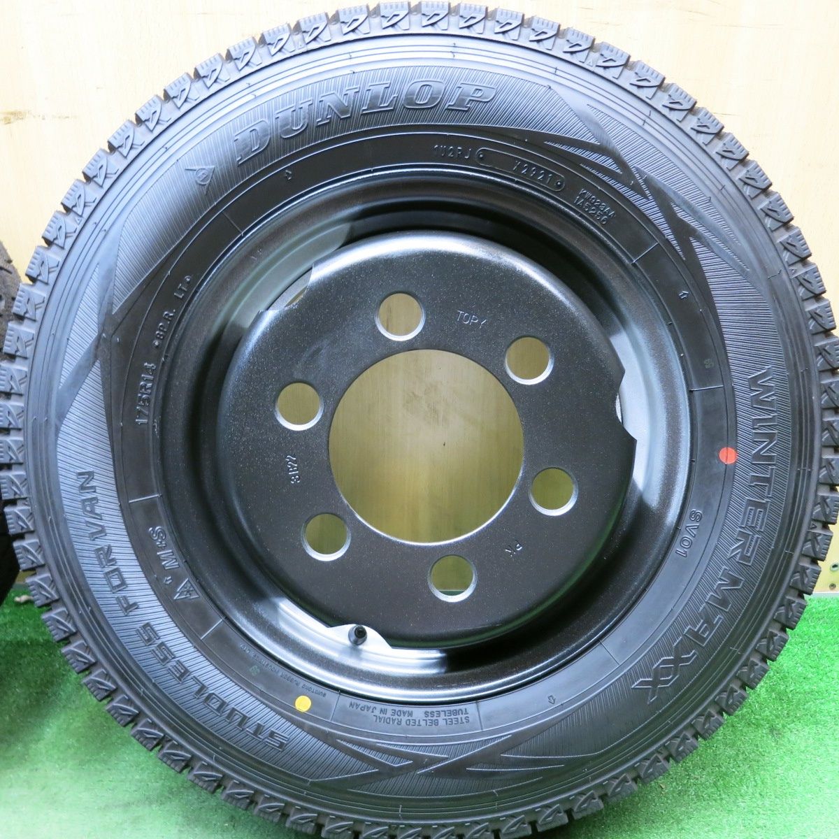 22年 6本 いすゞ エルフ 等 175R14 8PR 205 80R15 109 107L スタッドレス ダンロップ ウインターマックス SV01 SP LT01M TOPY スチール PCD184.15 170 6H 5090605HAス