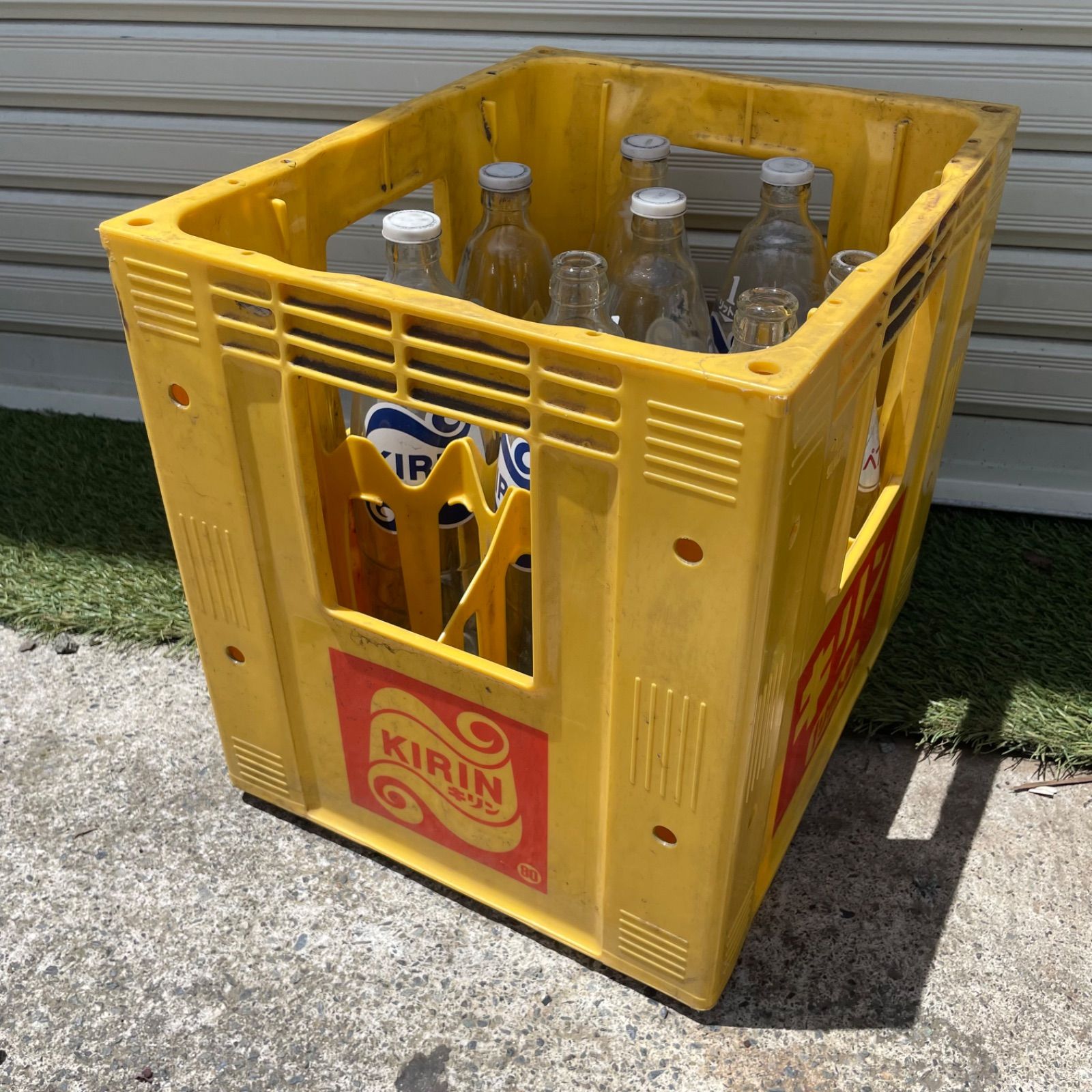 KIRIN出品 ♭ キリン ジュース瓶 コンテナ セット 空き瓶 ケース レトロ