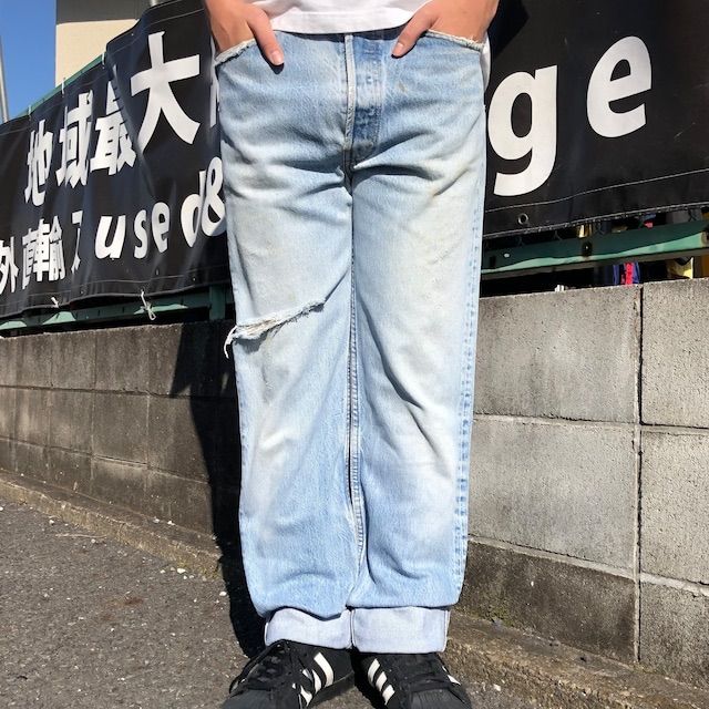 ジーンズ Levi's - リーバイス501 ダメージデニム古着の通販 by