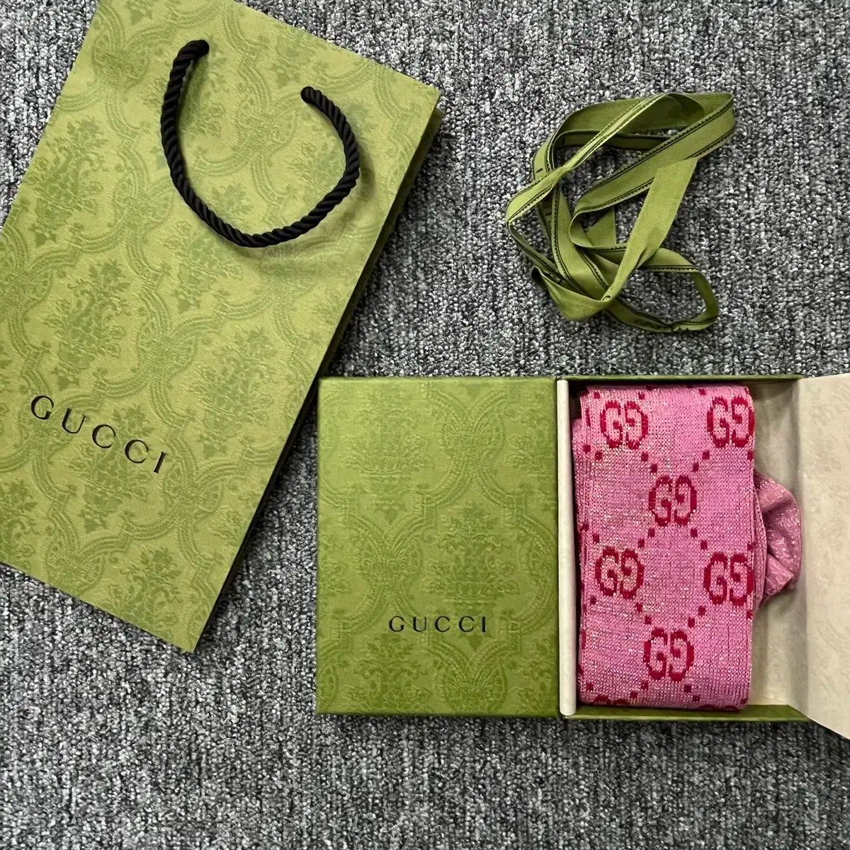 新品 GUCCI(グッチ) 靴下 ソックス ロングソックス ニー