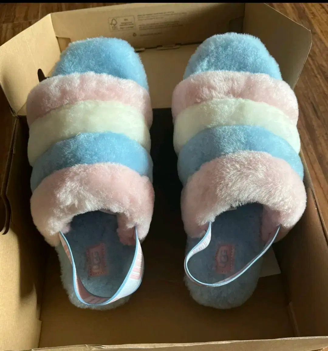 UGG アグ コットンキャンディー スリッパ サイズ 8