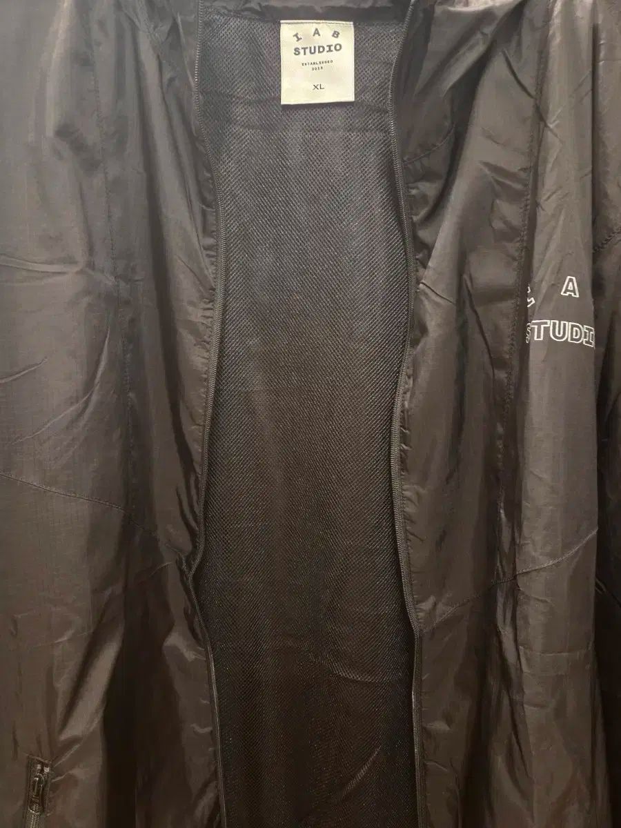 リップストップ ウィンドジャケット