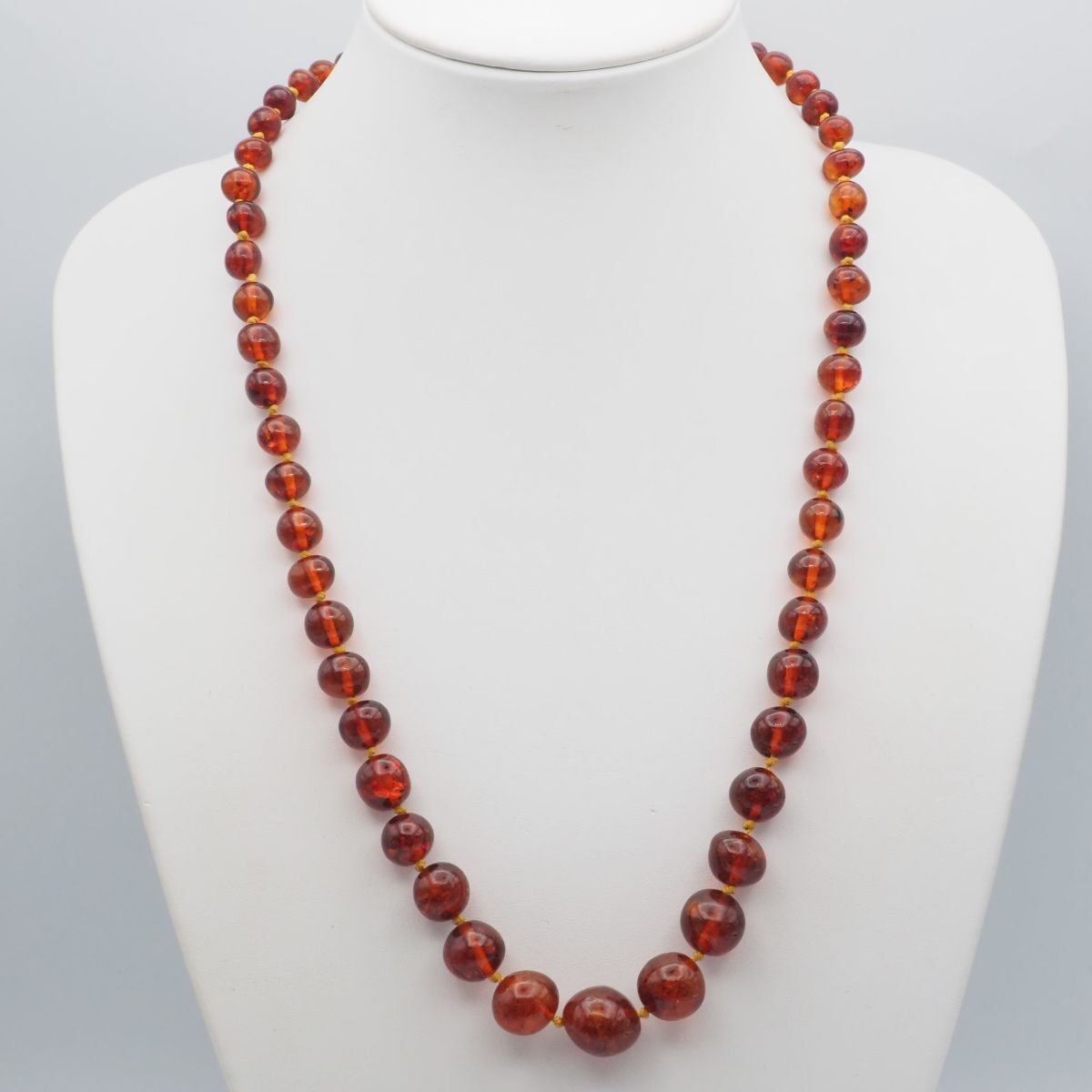 G235 琥珀 コハク ネックレス デザイン