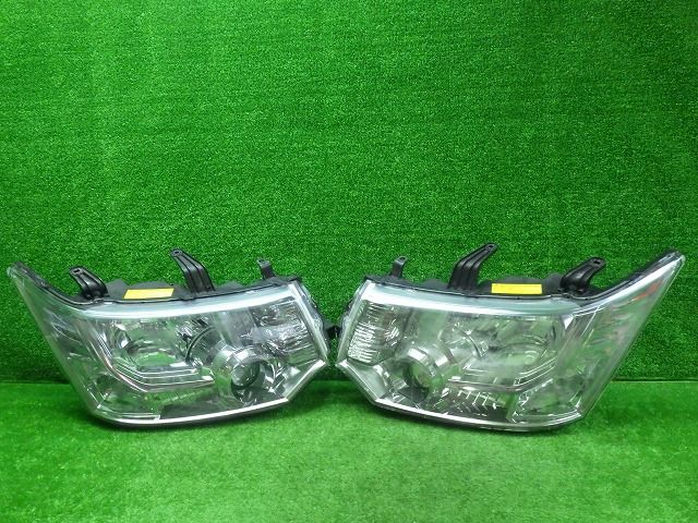 三菱 ミツビシ CV系 デリカD5 前期 ヘッドライト 左右 HID 100