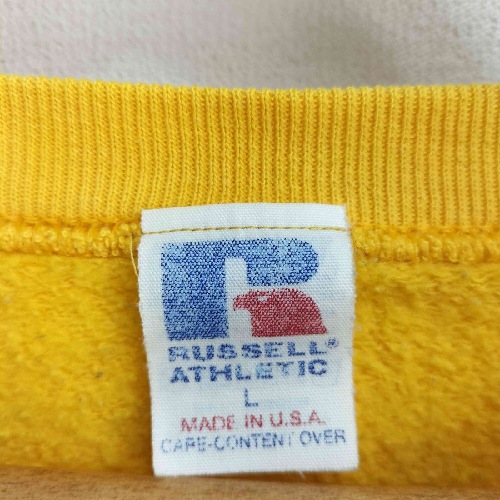 RUSSELL ATHLETIC 前Vガゼット 90's MADE IN USA Russell Athletic ラッセルアスレチック スウェット 90年代 前面