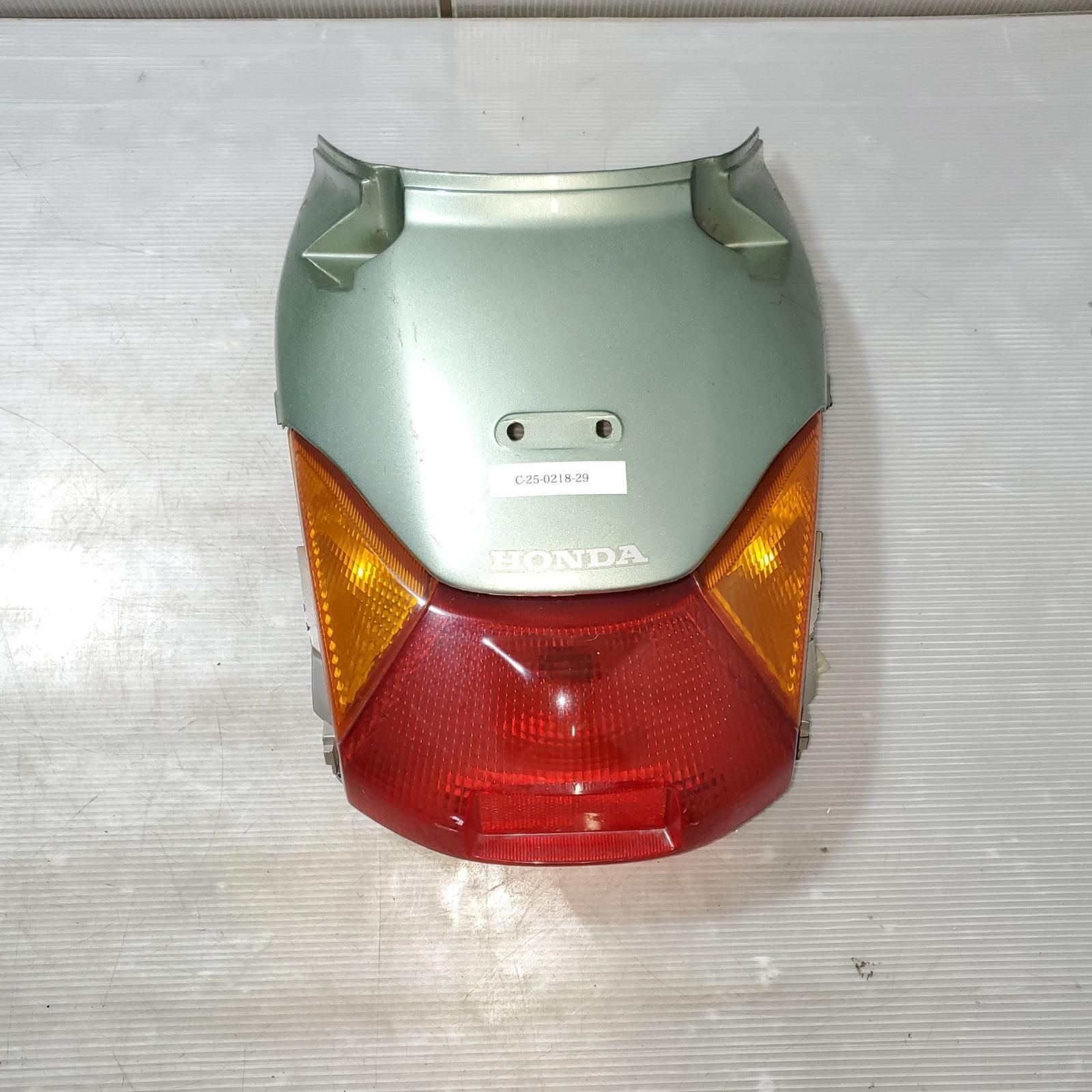 HONDA リード50 AF48 テールランプ Lead ホンダ