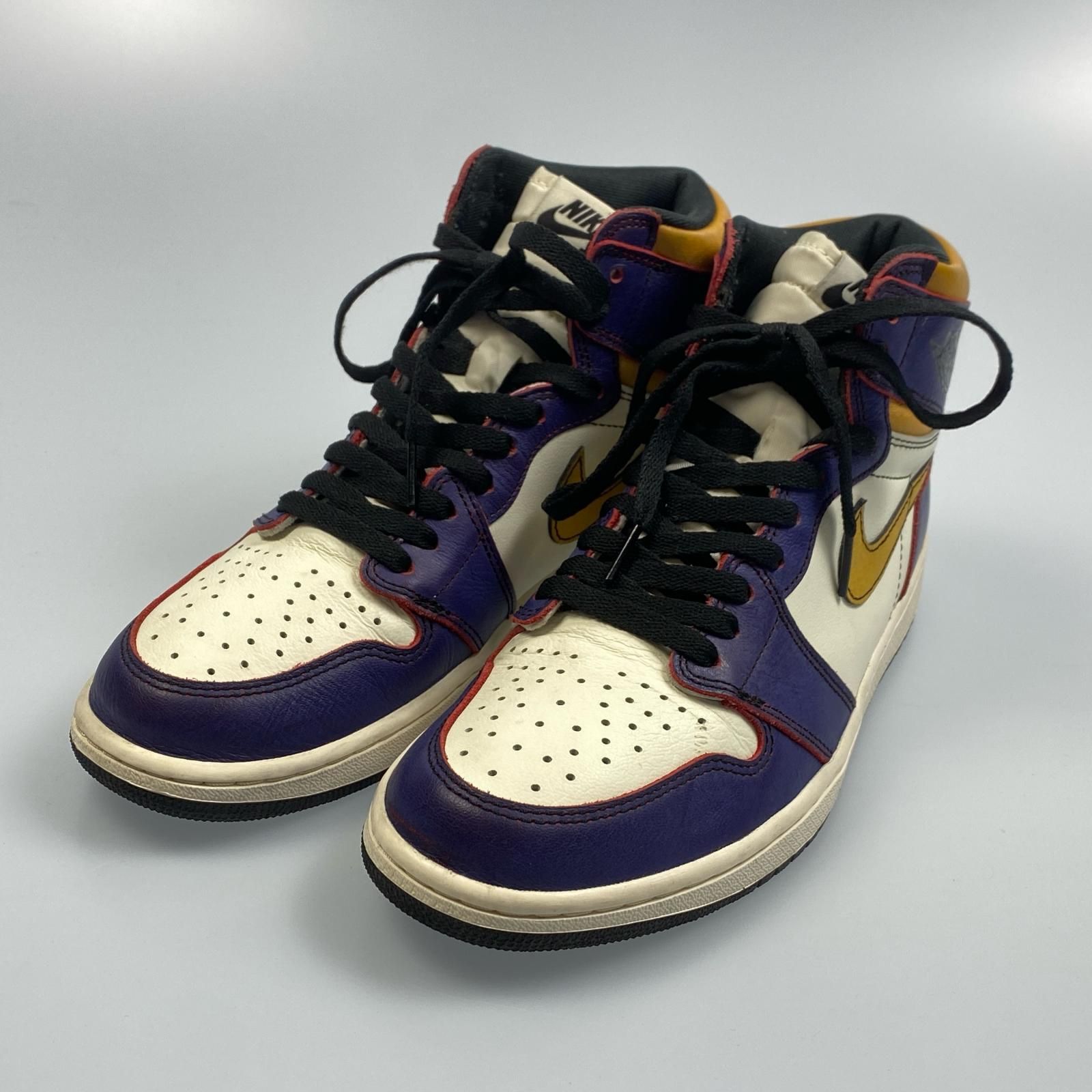 レアモデル　美品⭐︎NIKE CHICAGO限定！ウィンドランナー ナイキから“鶴”にインスパイアされた新作エアフォース 1が登場