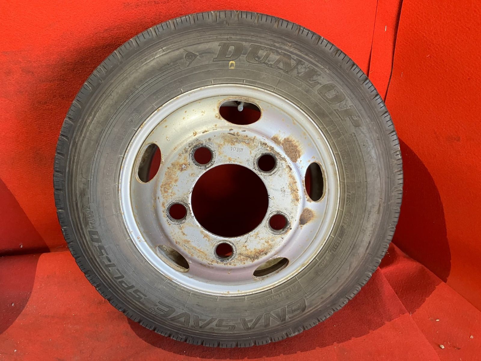 個人宅配送不可 トラックタイヤホイールセット 205 75R16 113 111N DUNLOP SPLT50M 16x5.5K 115-8C PCD208mm TOPY 4本