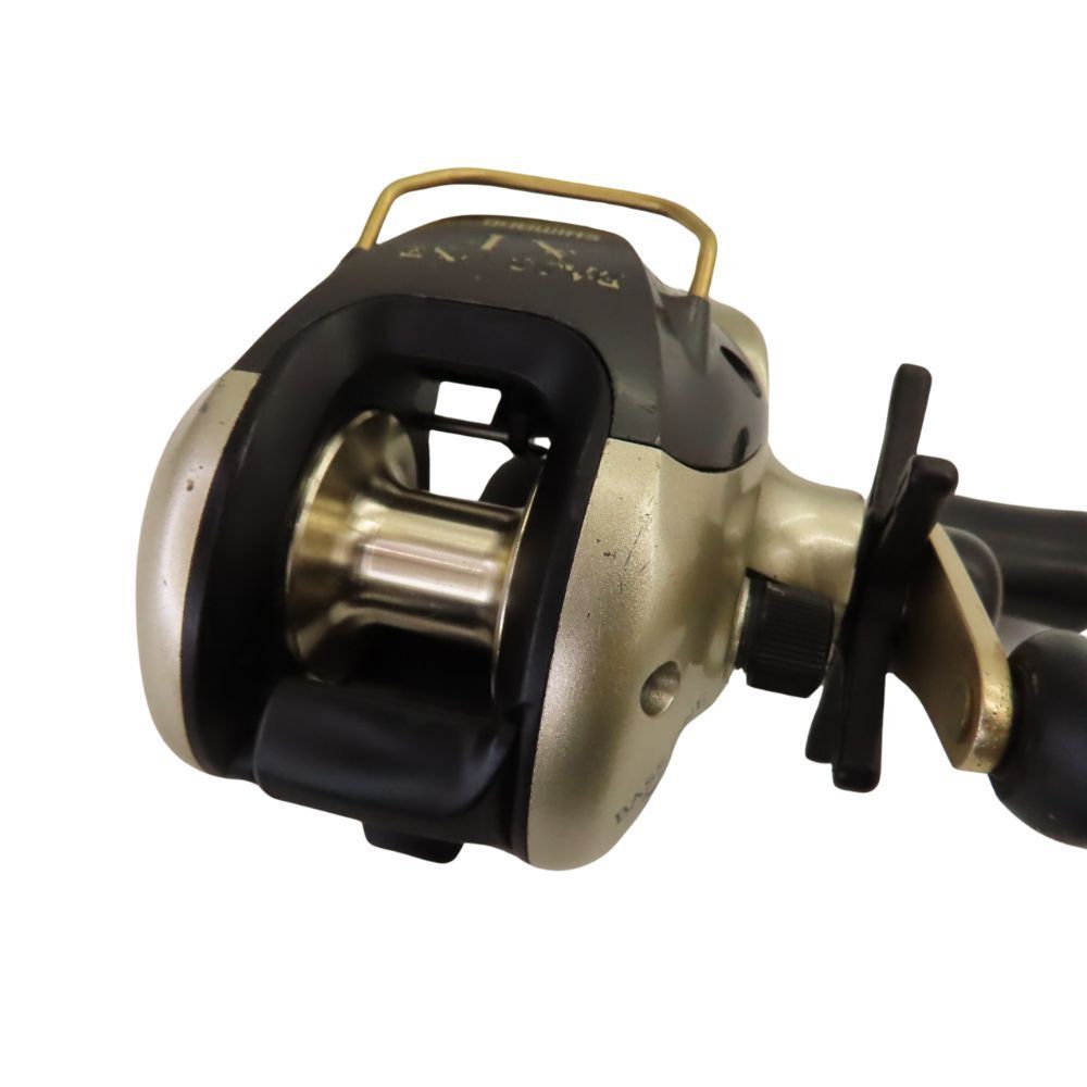 SHIMANO シマノ RH2802 BASS ONE XT バスワンXT リール ブラック