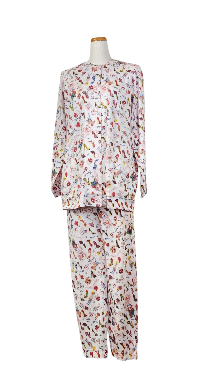 鴨居羊子パジャマ TUNIC 秋冬物 長袖 丸首全開パジャマ 60接結ヒール 26355