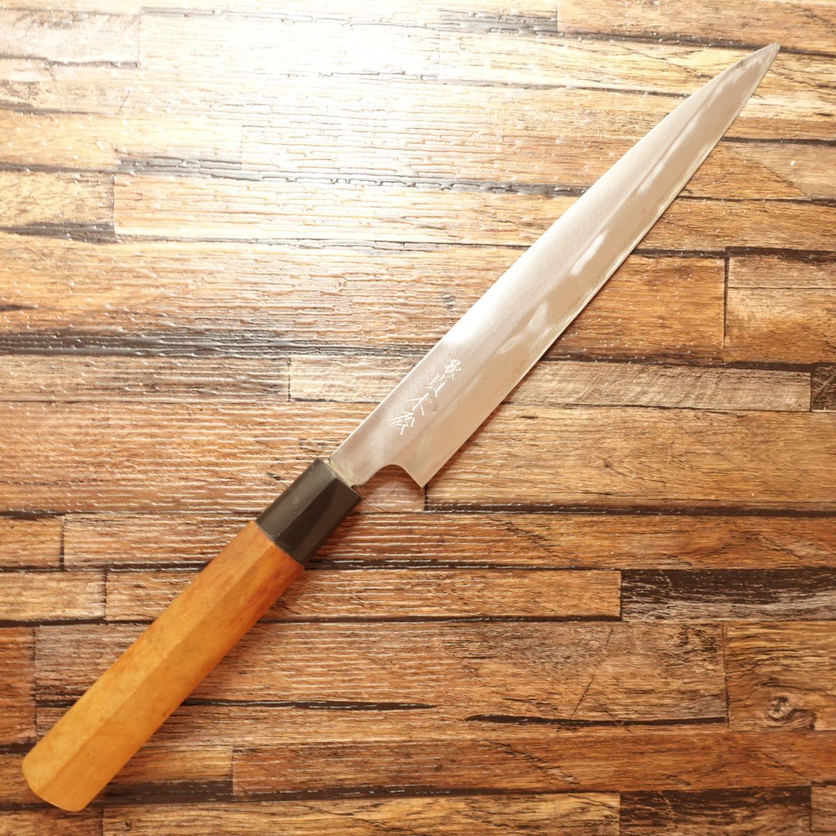 切り付け型　柳刃　包丁　和包丁　本焼　刃紋　正本総本店　純日本鋼　水牛柄 切り付け型 柳刃 包丁 和包丁 本焼 刃紋 正本総本店 純日本