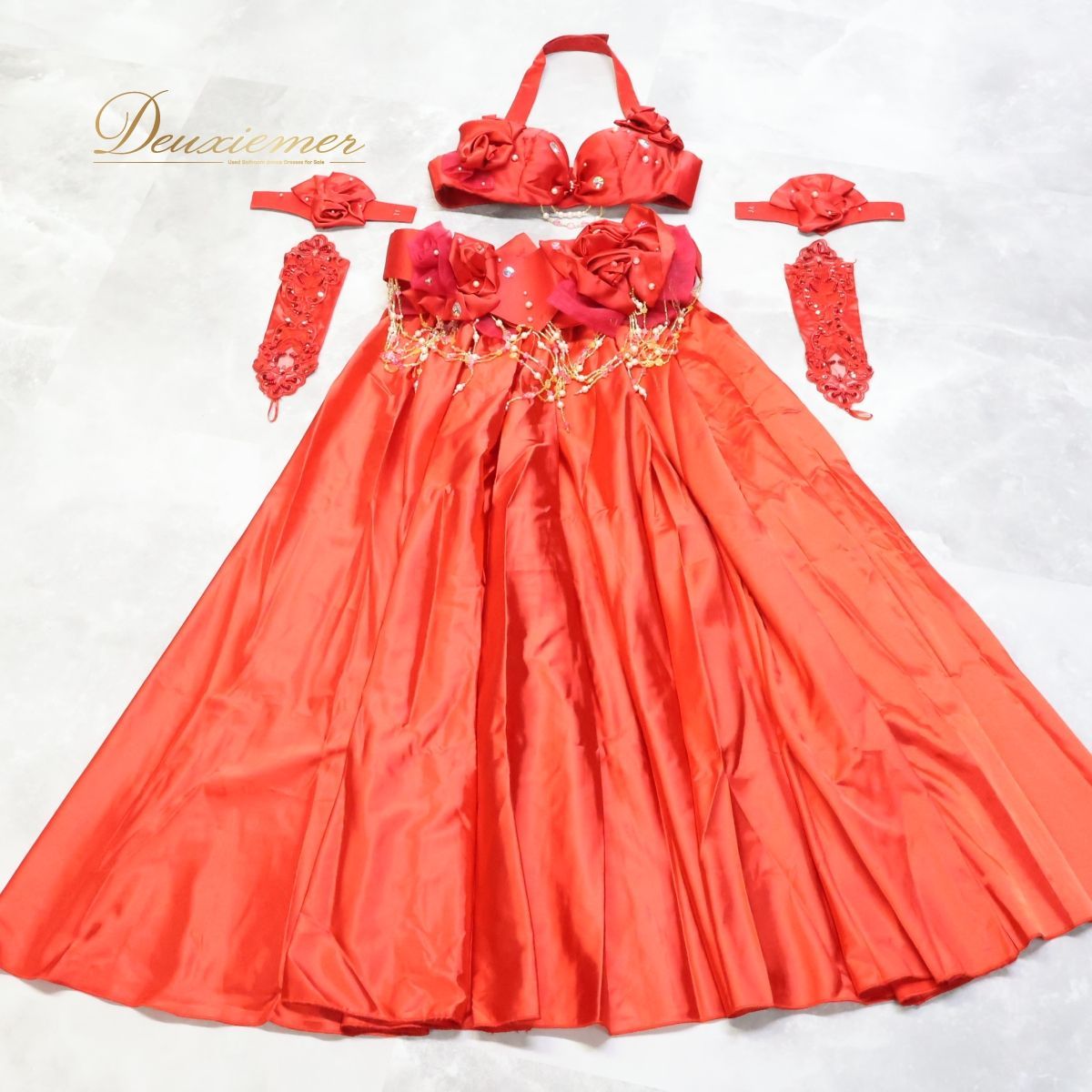 セール 【ベリーダンス用 オリエンタル衣装】レッド系 ラインストーン