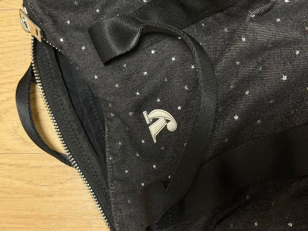 レディース カルバン クライン mini duffle bag star black