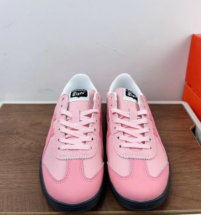 新品タグ付き♡ オニツカタイガー LUTTE FILLE ピンク スニーカー 靴