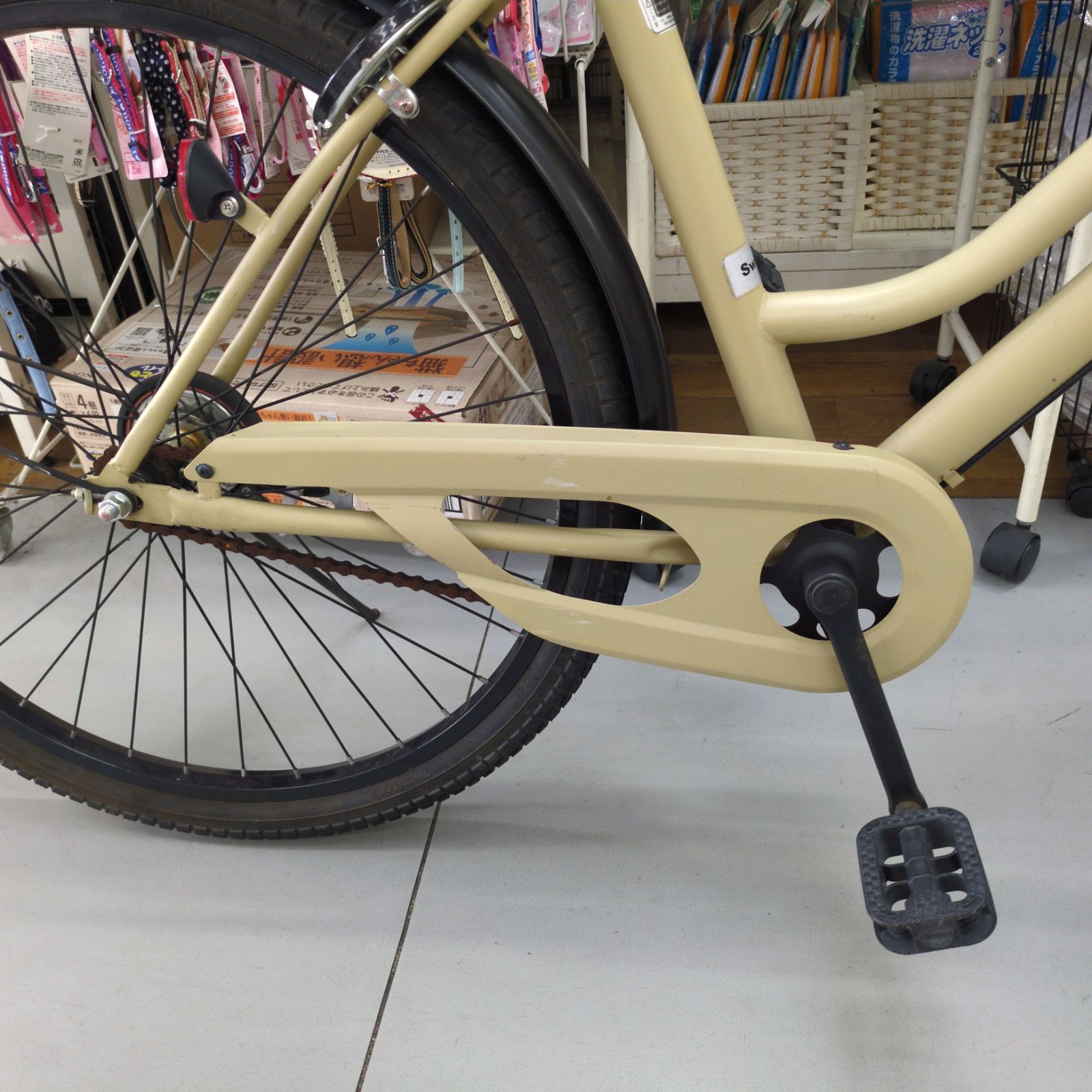 J558 ★サビキズ使用感★軽快自転車★SwitchSwitch★LEDダイナモ★27インチ J558 ☆サビキズ使用感☆軽快自転車☆SwitchSwitch☆LEDダイナモ☆27インチ