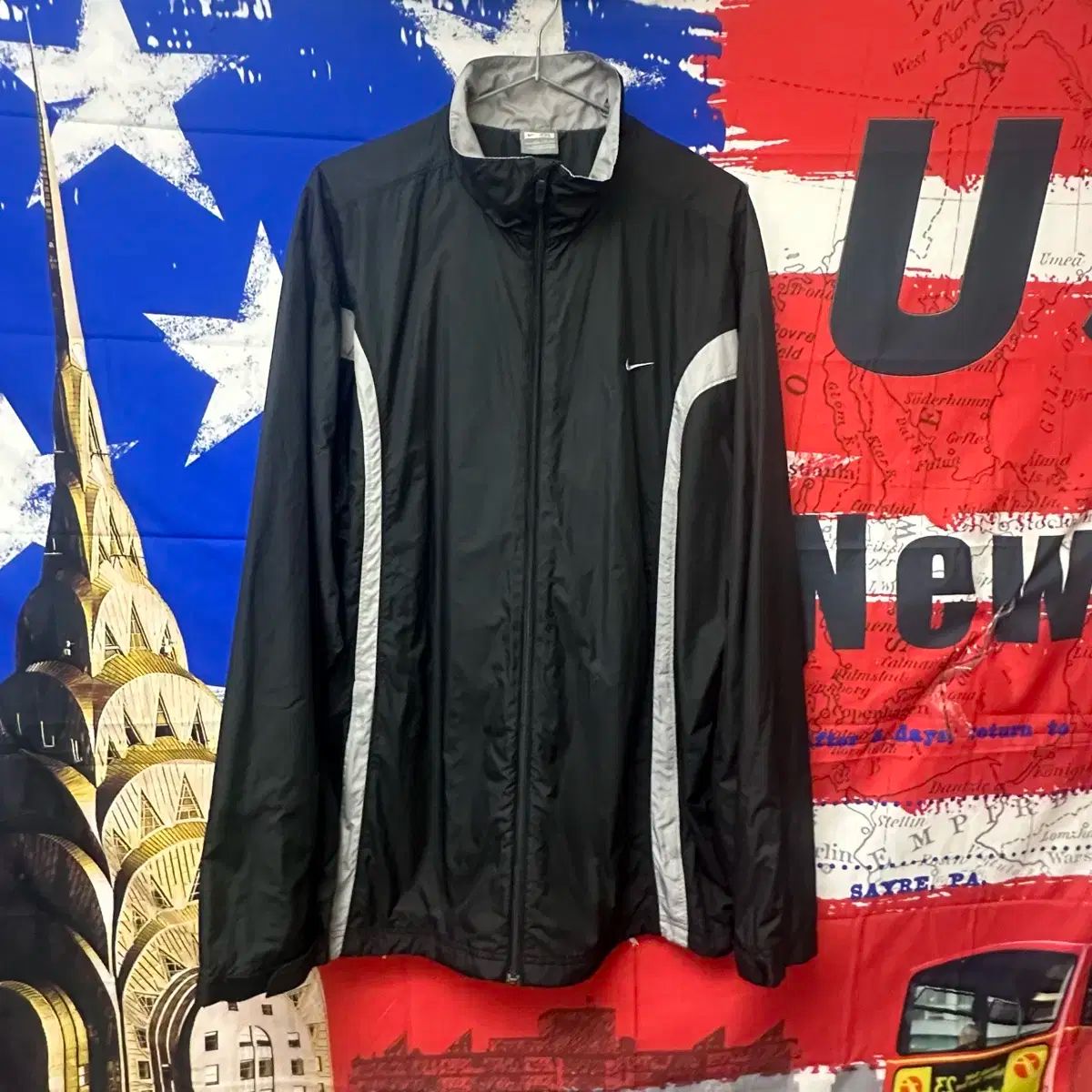 【雷市場（ポンジャン）商品韓国直送】 オールドスクール Nike(ナイキ） オーバーサイズ ウインドブレーカー 2XL110
