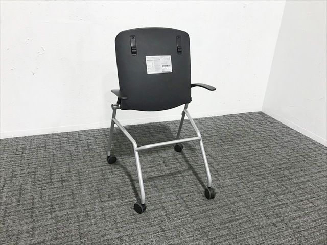 グラータ 4本脚タイプ