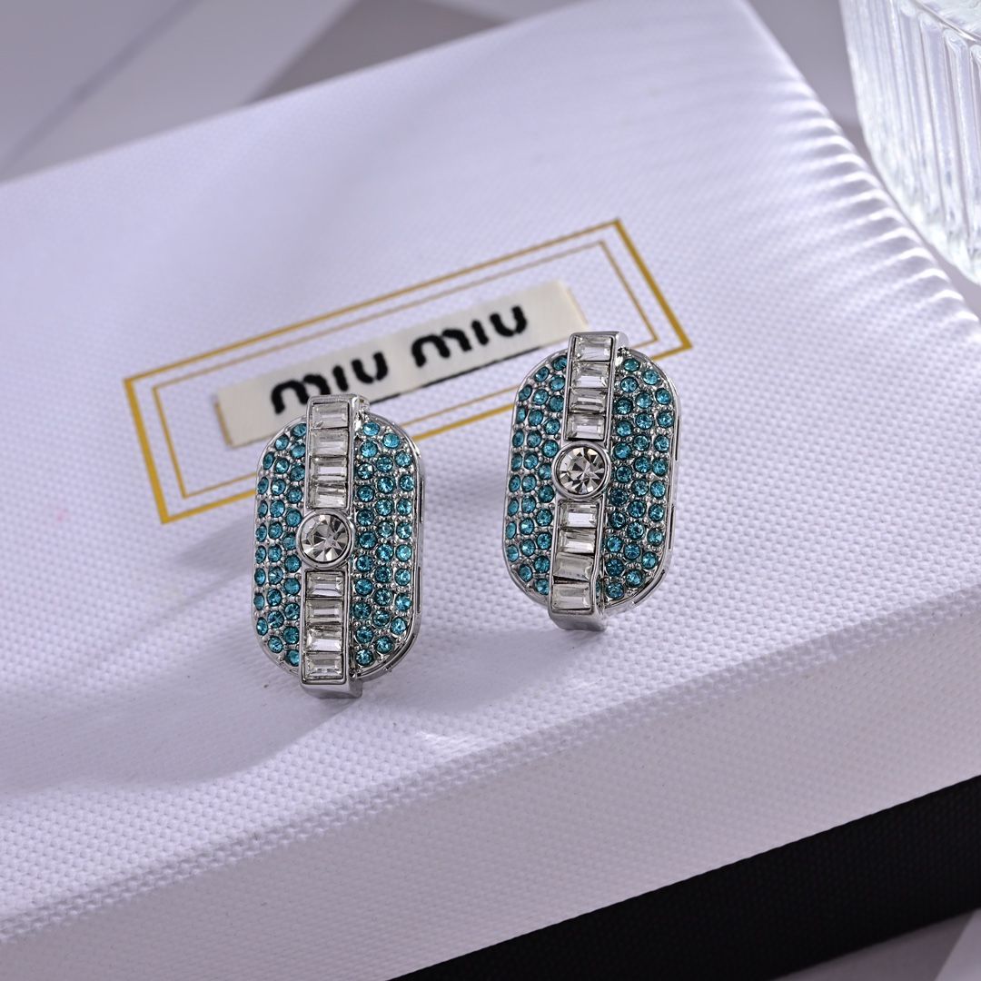 新品未使用】ミュウミュウ（Miu Miu）ビジューピアス ブルー - メルカリ