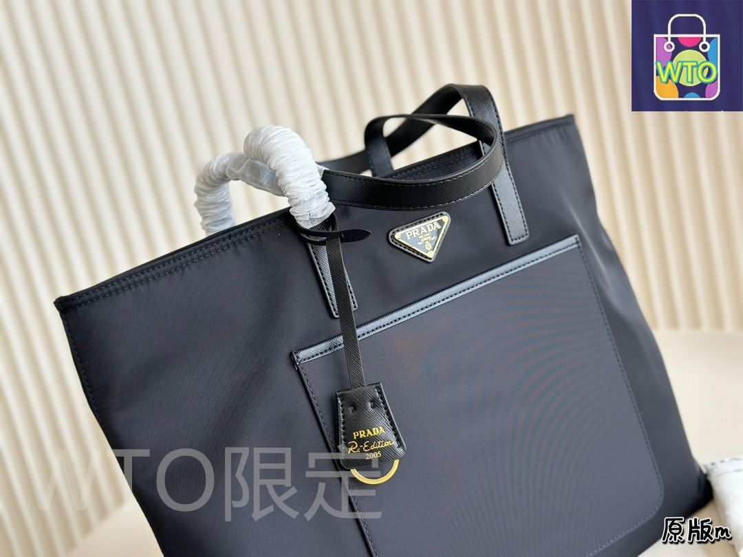 7月7日23:59まで限定大幅お値下げ【PRADA】ブラックナイロントートバッグ 関税負担なし☆PRADA レディース トートバッグ (PRADA/トート
