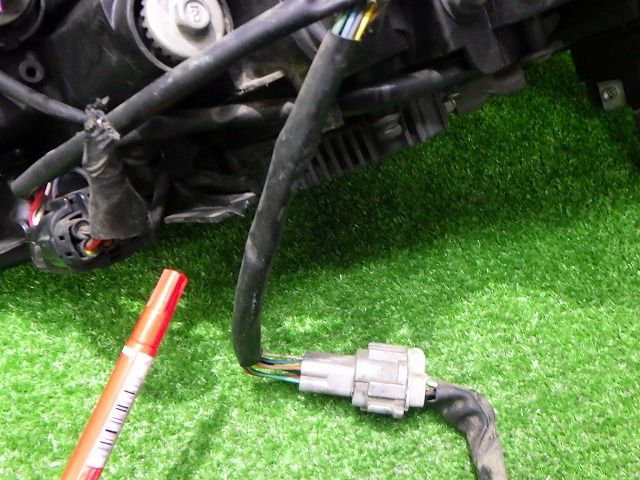 ヘッドライト左右