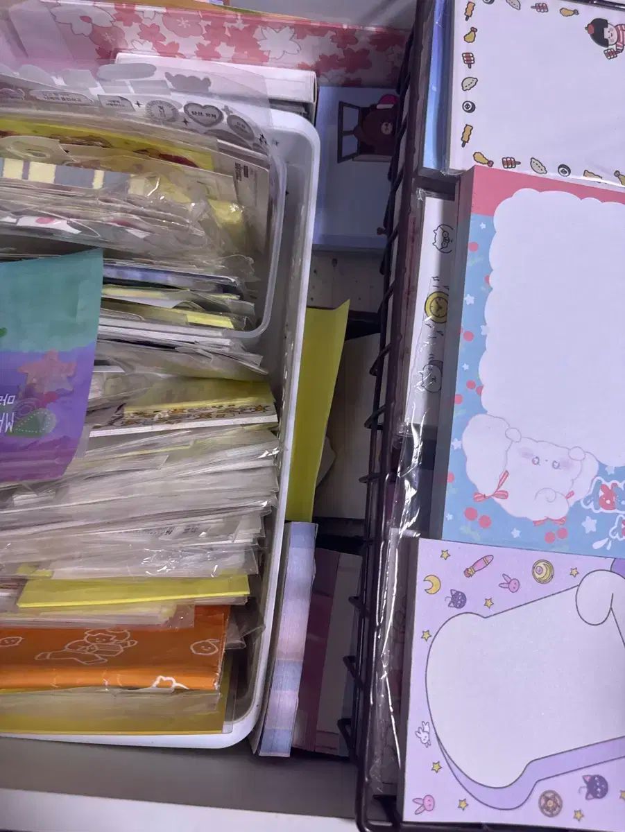 キティ SANRIO 日本旅行 研修終了記念 認定 赤い風船 根付 未使用レア