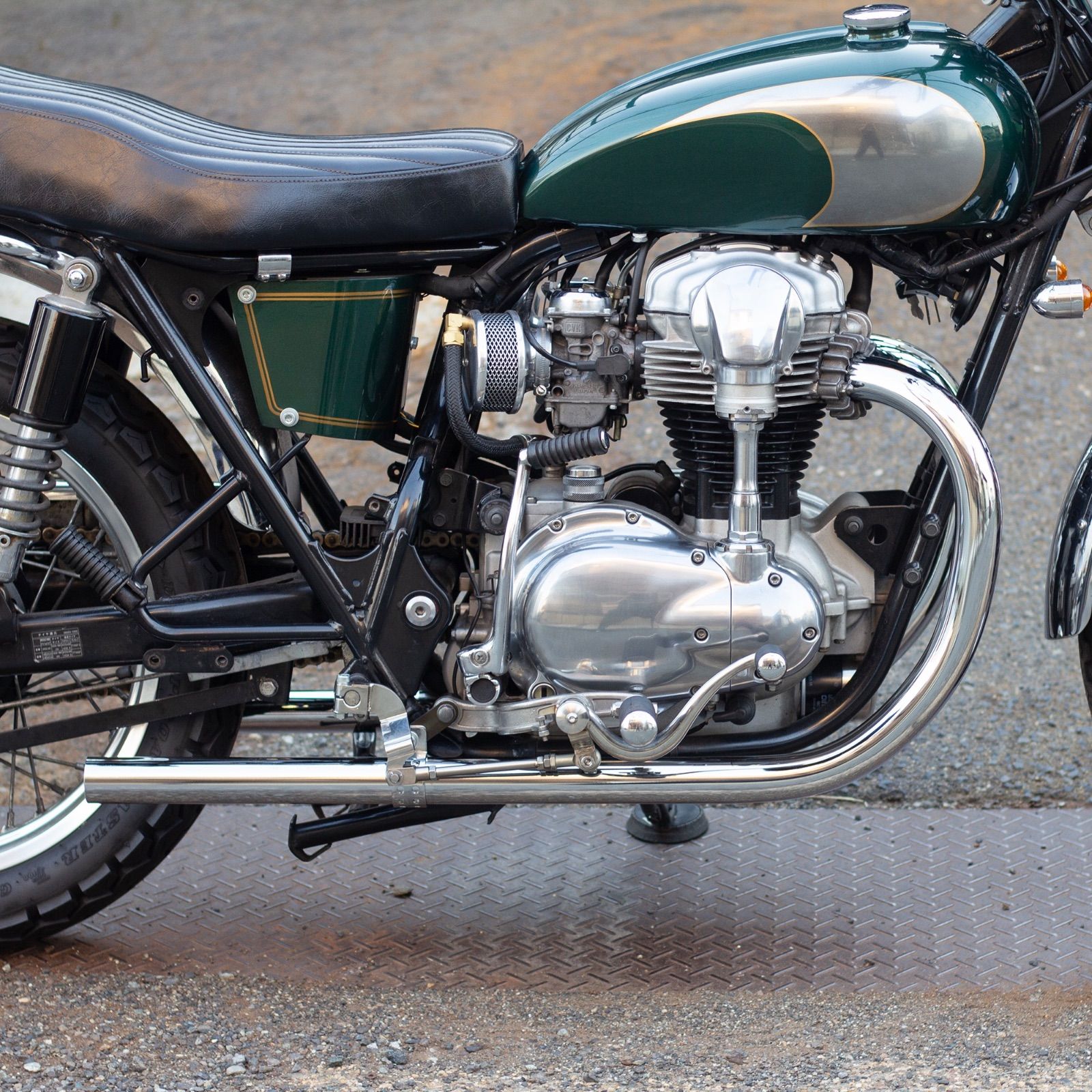 W650/400用 オールドスタイル手曲げマフラー Type1 クローム