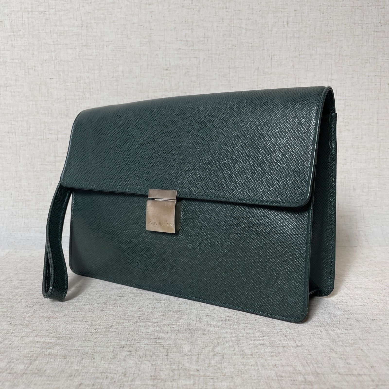 2503-190｜ルイヴィトン セレンガ タイガ セカンドバッグ グリーン