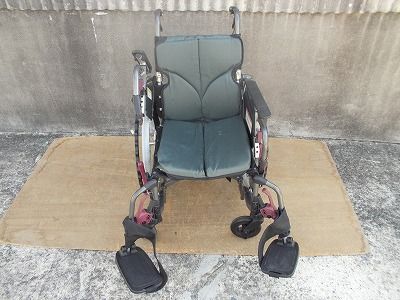 カワムラ自走式車椅子KMD-C22-42