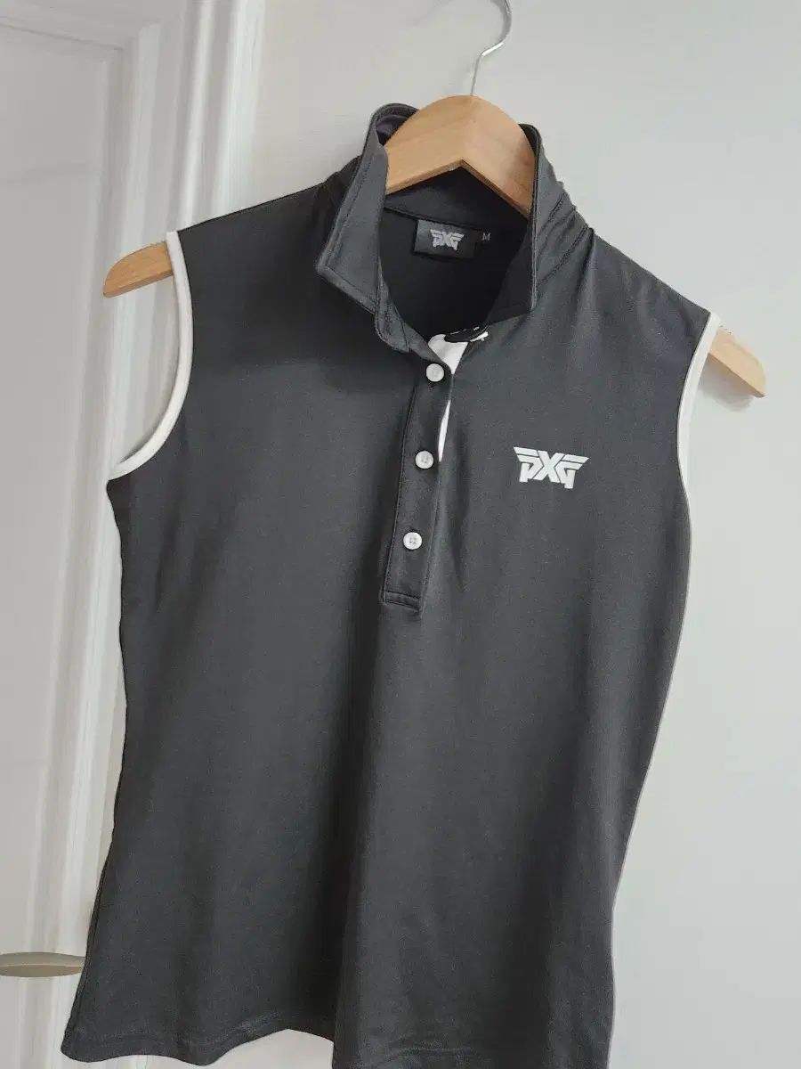 新品☞最終値下☞PXG 【M】レディースゴルフウェア★ノースリーブ PXG レディース ゴルフ ノースリーブ Tシャツ 55 - メルカリ